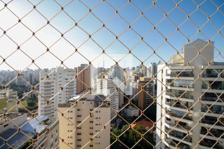 Apartamento à venda com 596m², 4 quartos e 6 vagasVista da Suíte 3