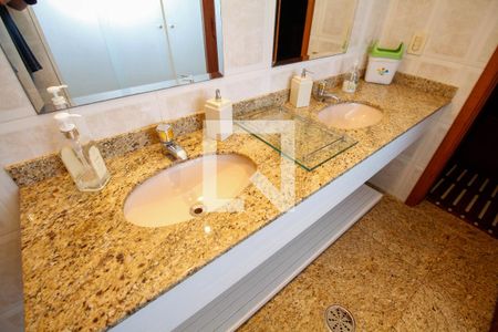 Apartamento à venda com 596m², 4 quartos e 6 vagasCobertura - Vestiário e Sauna