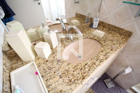 Apartamento à venda com 596m², 4 quartos e 6 vagasBanheiro da Suíte 3