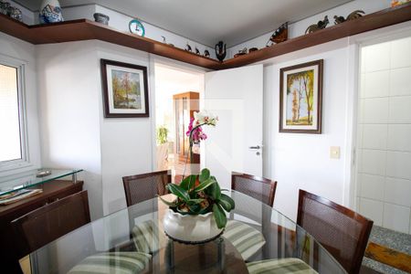 Apartamento à venda com 596m², 4 quartos e 6 vagasCopa