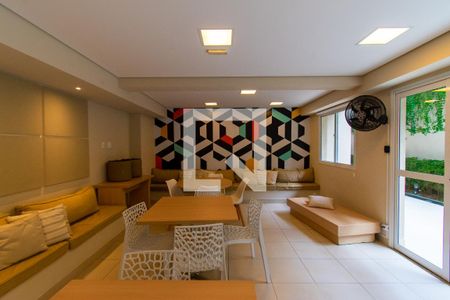 Apartamento à venda com 34m², 1 quarto e sem vagaÁrea comum - Salão de festas