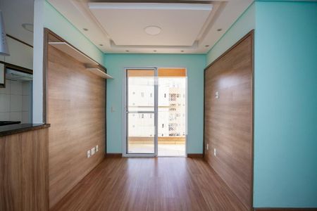 Sala de apartamento para alugar com 2 quartos, 51m² em Jardim Casablanca, São Paulo