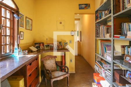 Casa para alugar com 220m², 3 quartos e 2 vagas Casa para alugar com 220m², 3 quartos e 2 vagasCorredor