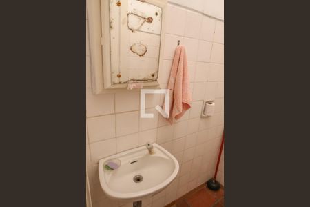 Casa para alugar com 220m², 3 quartos e 2 vagas Casa para alugar com 220m², 3 quartos e 2 vagasBanheiro de serviço