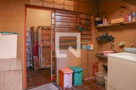 Casa para alugar com 220m², 3 quartos e 2 vagas Casa para alugar com 220m², 3 quartos e 2 vagasÁrea de Serviço e Quintal