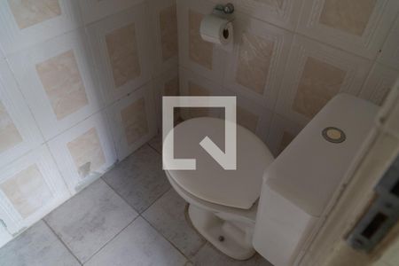 Casa de condomínio para alugar com 112m², 2 quartos e 2 vagasBanheiro dos Fundos