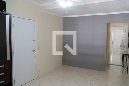 Sala de casa de condomínio para alugar com 2 quartos, 112m² em Jardim Monte Kemel, São Paulo