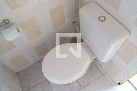 Casa de condomínio para alugar com 112m², 2 quartos e 2 vagasBanheiro dos Fundos