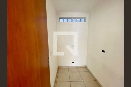 Casa à venda com 6 quartos, 320m² em Vila da Saúde, São Paulo