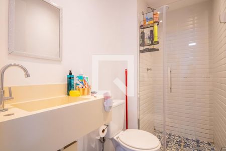 Banheiro de apartamento à venda com 2 quartos, 35m² em Presidente Altino, Osasco