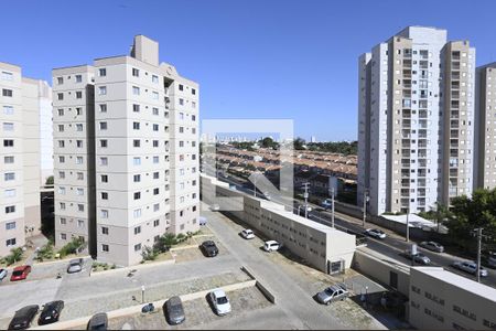 Varanda da sala  de apartamento para alugar com 3 quartos, 70m² em Setor Marechal Rondon, Goiânia