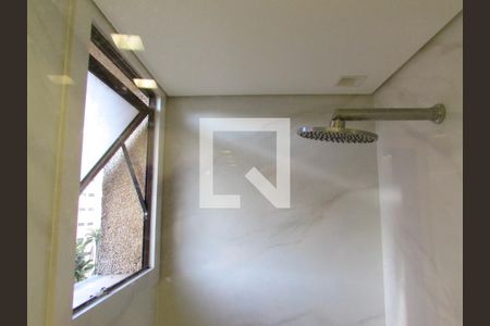 Apartamento à venda com 280m², 4 quartos e 4 vagasBanheiro da Suíte 2