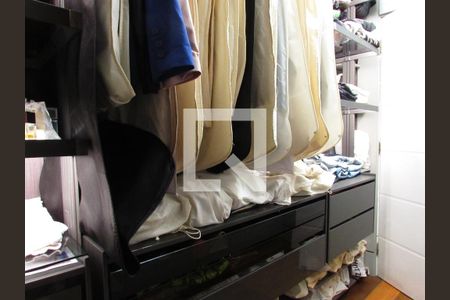 Closet da Suíte Master de apartamento à venda com 4 quartos, 280m² em Vila Morumbi, São Paulo