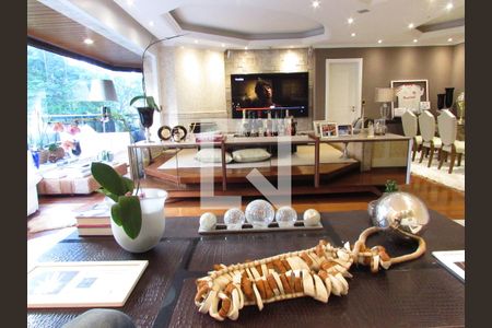 Apartamento à venda com 280m², 4 quartos e 4 vagasSala