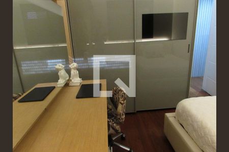 Apartamento à venda com 280m², 4 quartos e 4 vagasSuíte 2