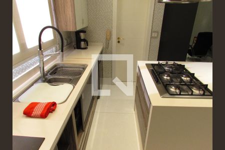 Apartamento à venda com 280m², 4 quartos e 4 vagasCozinha