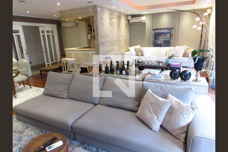 Apartamento à venda com 280m², 4 quartos e 4 vagasSala