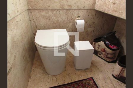 Apartamento à venda com 280m², 4 quartos e 4 vagasBanheiro Social