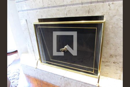 Apartamento à venda com 280m², 4 quartos e 4 vagasDetalhe Sala