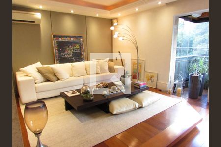 Apartamento à venda com 280m², 4 quartos e 4 vagasSala de Estar