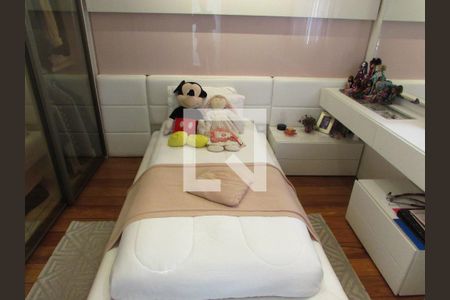 Apartamento à venda com 280m², 4 quartos e 4 vagasSuíte 1