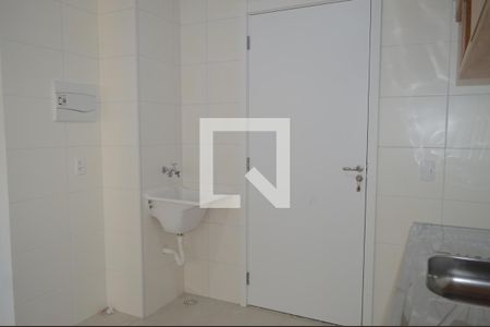 Apartamento para alugar com 33m², 2 quartos e sem vagaCozinha e Área de Serviço