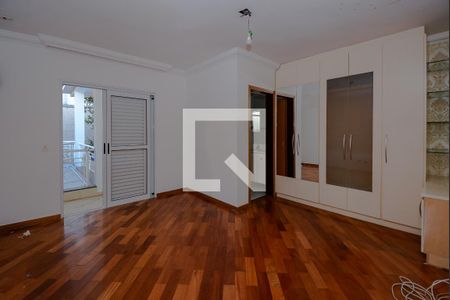 Casa à venda com 634m², 4 quartos e 5 vagasSuíte 3