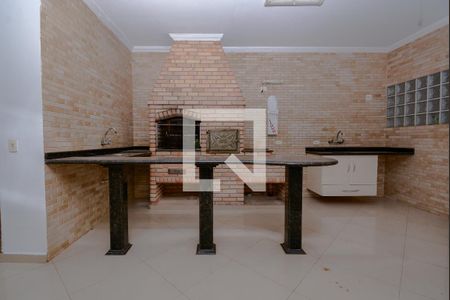 Casa à venda com 634m², 4 quartos e 5 vagasQuintal - churrasqueira