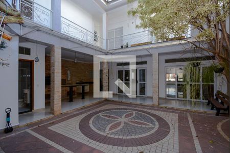 Casa à venda com 634m², 4 quartos e 5 vagasQuintal 