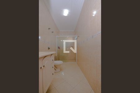 Casa à venda com 634m², 4 quartos e 5 vagasBanheiro da Suíte 4