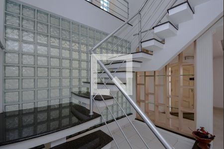 Casa à venda com 634m², 4 quartos e 5 vagasAcesso aos andares