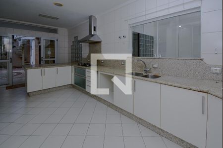 Casa à venda com 634m², 4 quartos e 5 vagasCozinha