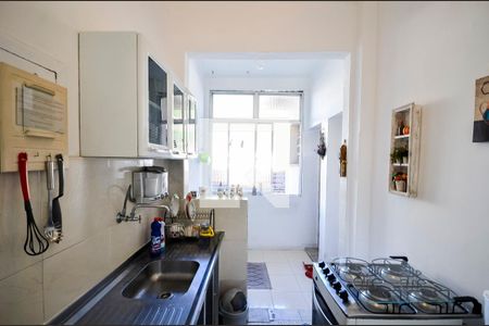 Apartamento à venda com 80m², 2 quartos e sem vaga Apartamento à venda com 80m², 2 quartos e sem vagaCozinha