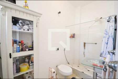 Apartamento à venda com 80m², 2 quartos e sem vaga Apartamento à venda com 80m², 2 quartos e sem vagaBanheiro