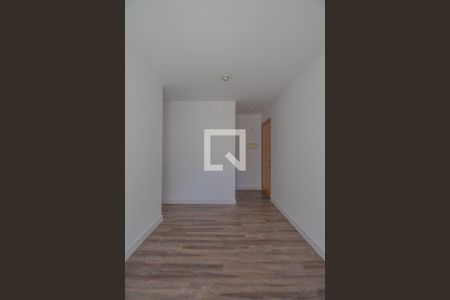 Sala de apartamento para alugar com 2 quartos, 47m² em Jardim Colonial, São Paulo