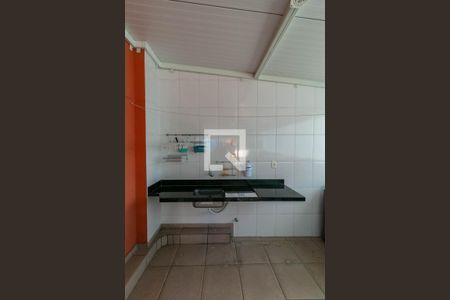 Apartamento à venda com 121m², 4 quartos e 2 vagas Apartamento à venda com 121m², 4 quartos e 2 vagasÁrea de Serviço