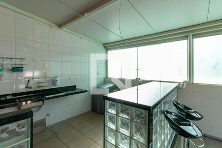Apartamento à venda com 121m², 4 quartos e 2 vagas Apartamento à venda com 121m², 4 quartos e 2 vagasÁrea de Serviço