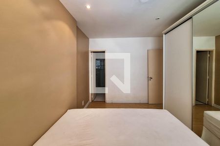 Apartamento à venda com 80m², 2 quartos e 1 vagaSuíte