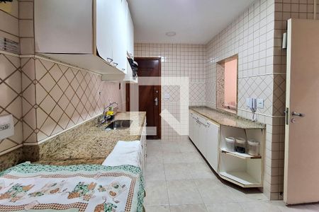 Apartamento à venda com 80m², 2 quartos e 1 vagaCozinha