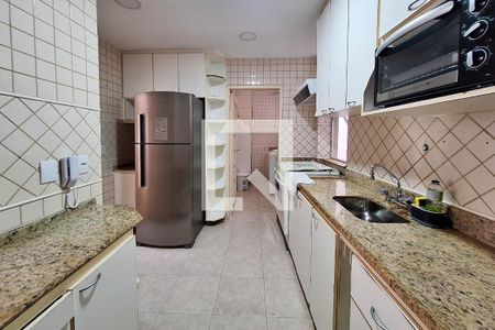 Apartamento à venda com 80m², 2 quartos e 1 vagaCozinha