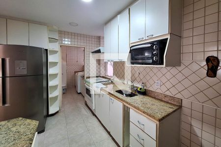 Apartamento à venda com 80m², 2 quartos e 1 vagaCozinha