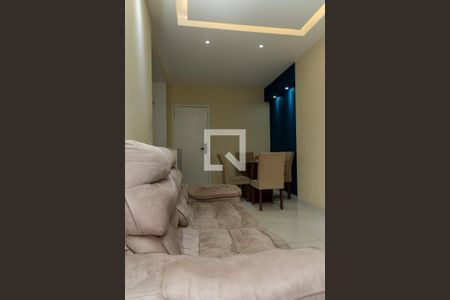 Sala de apartamento para alugar com 2 quartos, 68m² em Taquara, Rio de Janeiro
