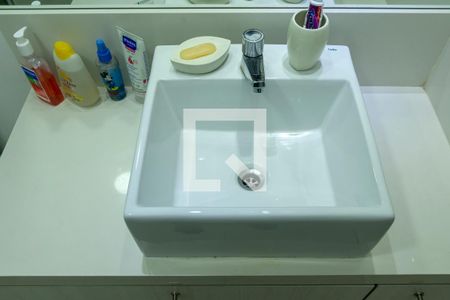 Apartamento para alugar com 68m², 2 quartos e 1 vagaBanheiro Social