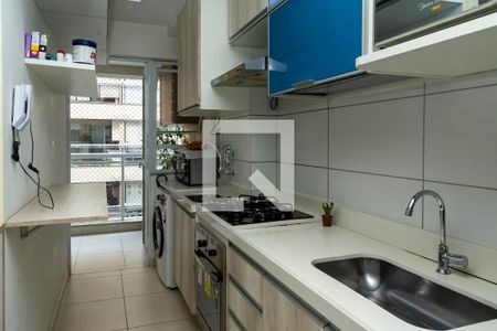 Apartamento para alugar com 68m², 2 quartos e 1 vagaCozinha e Área de Serviço