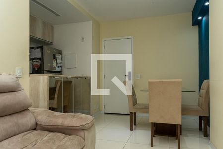 Sala de apartamento para alugar com 2 quartos, 68m² em Taquara, Rio de Janeiro