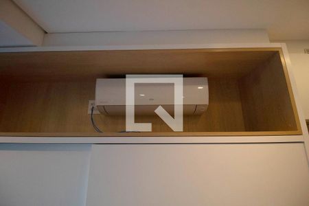 Sala de apartamento à venda com 1 quarto, 43m² em Jardim das Bandeiras, São Paulo