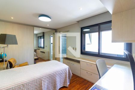 Suíte 1 de casa à venda com 3 quartos, 180m² em Campo Belo, São Paulo