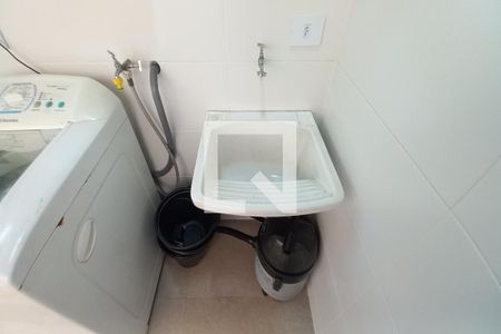 Casa à venda com 162m², 3 quartos e 4 vagas Casa à venda com 162m², 3 quartos e 4 vagasÁrea de Serviço