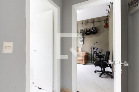 Casa à venda com 700m², 4 quartos e 8 vagasCasa 2 sala/cozinha