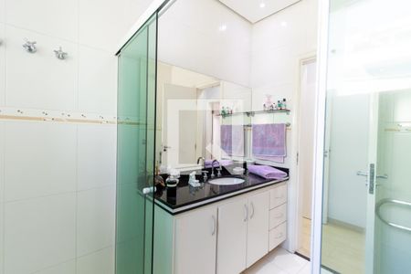 Casa à venda com 700m², 4 quartos e 8 vagasBanheiro